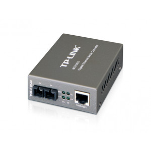 TP-Link Медиаконвертер 10/100/1000 Мбит/с RJ45 - 1000 Мбит/с разъём SC (одномодовый), полнодуплексный, до 15км, переключающийся адаптер питания, возможность установки в шасси TL-MC1400